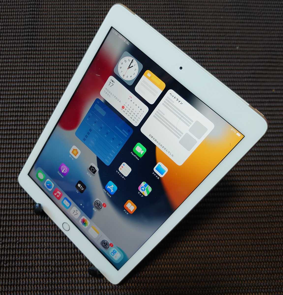□□ 1円～ 優品 iPad 第5世代 9.7インチ 32GB Wi-Fi+Cellular MP1J2J