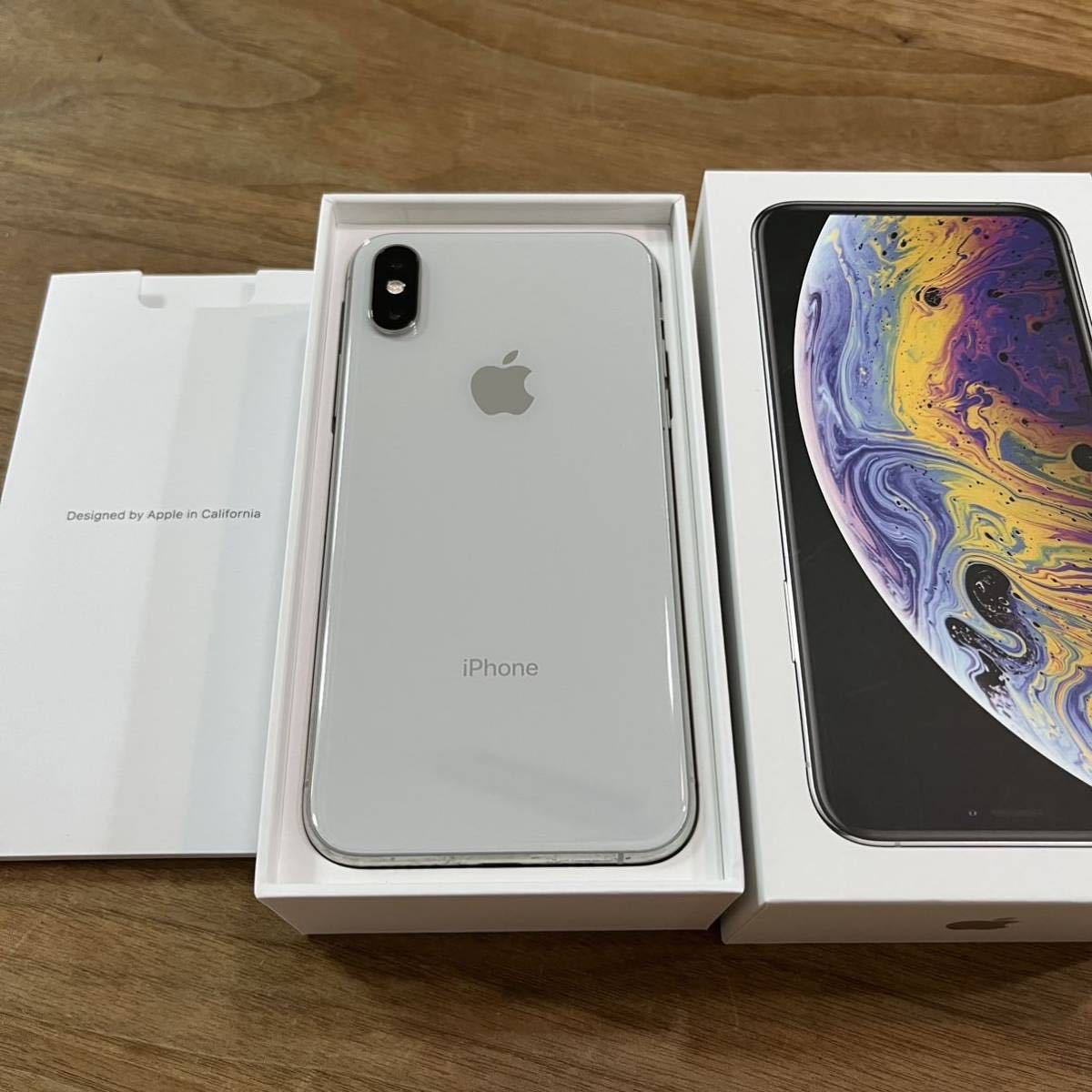 美品 iPhone XS 256GB シルバー 1年間のみ使用 SoftBank SIMロック解除 