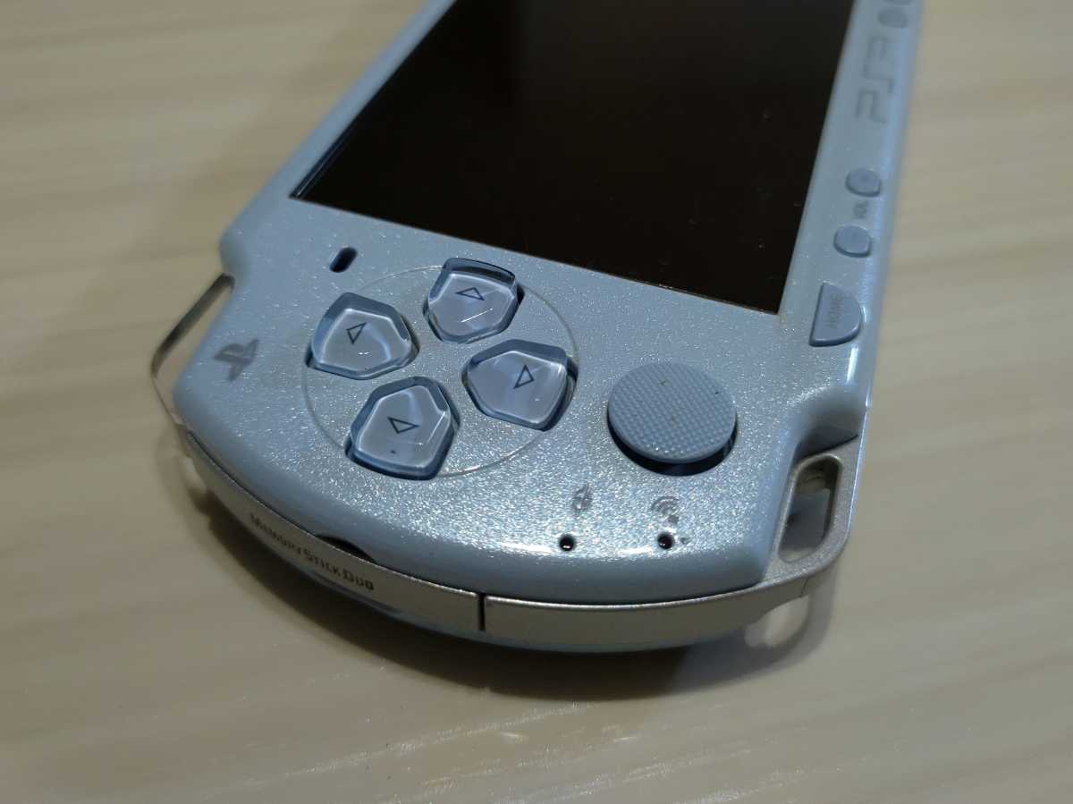 ジャンク品！PSP-2000 フェリシアブルー 本体のみ 送料 198円 SONY 