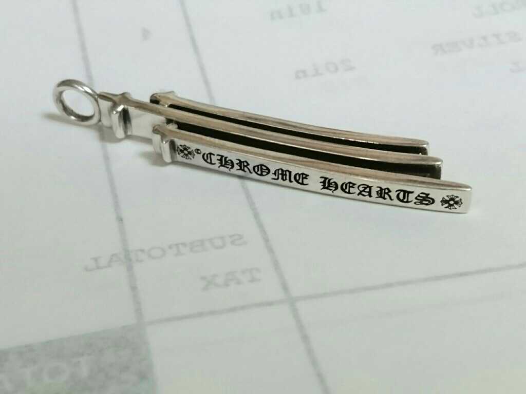 希少◆ クロムハーツ RS3クロスチャーム セメタリー CHROME HEARTS 
