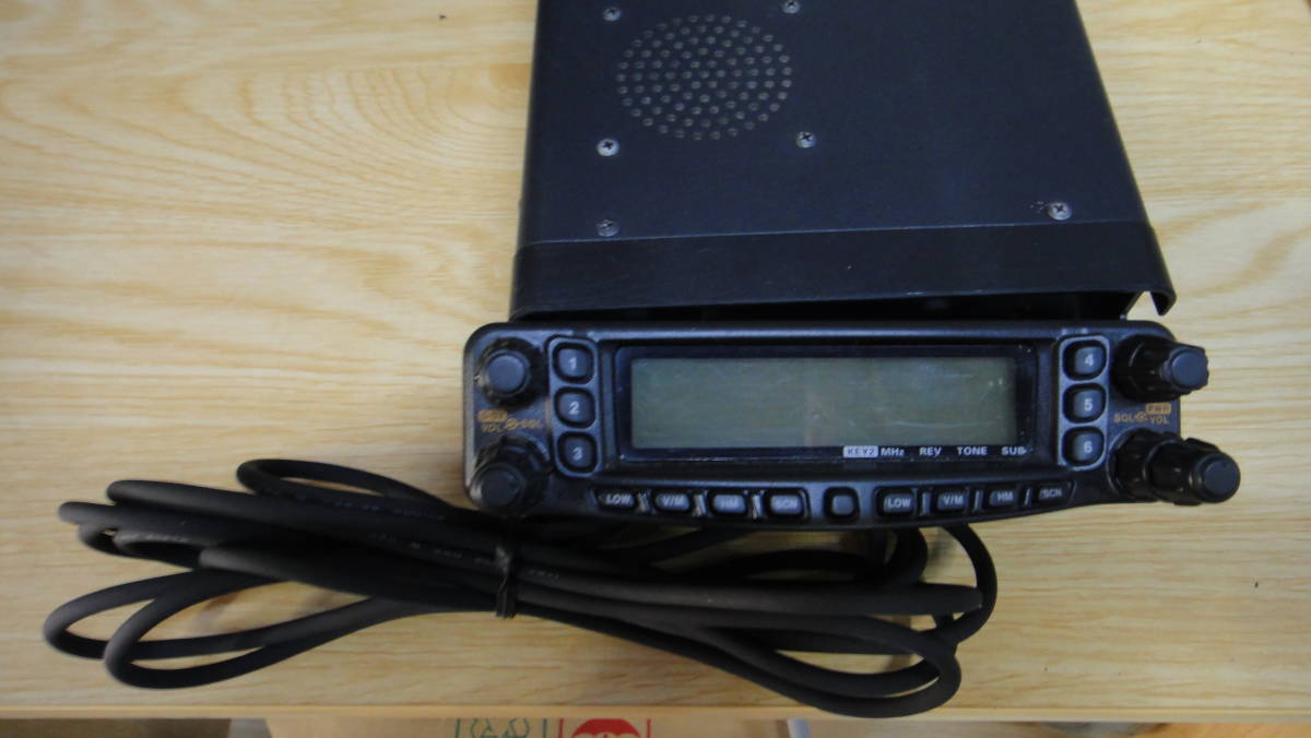☆ジャンク品 STANDARD FT-8800 144/430MHzFMトランシーバー 20W