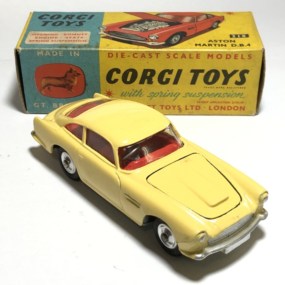 コーギーレトロミニカー CORGI TOYS【アストンマーチン D．B．4．】 1円スタート＞【CORGI TOYS】№218 ASTONMARTIN D.B.4 コーギー