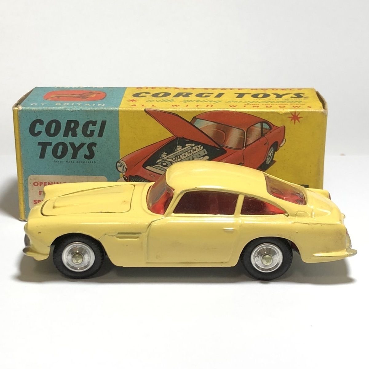 1円スタート＞【CORGI TOYS】№218 ASTONMARTIN D.B.4 コーギー