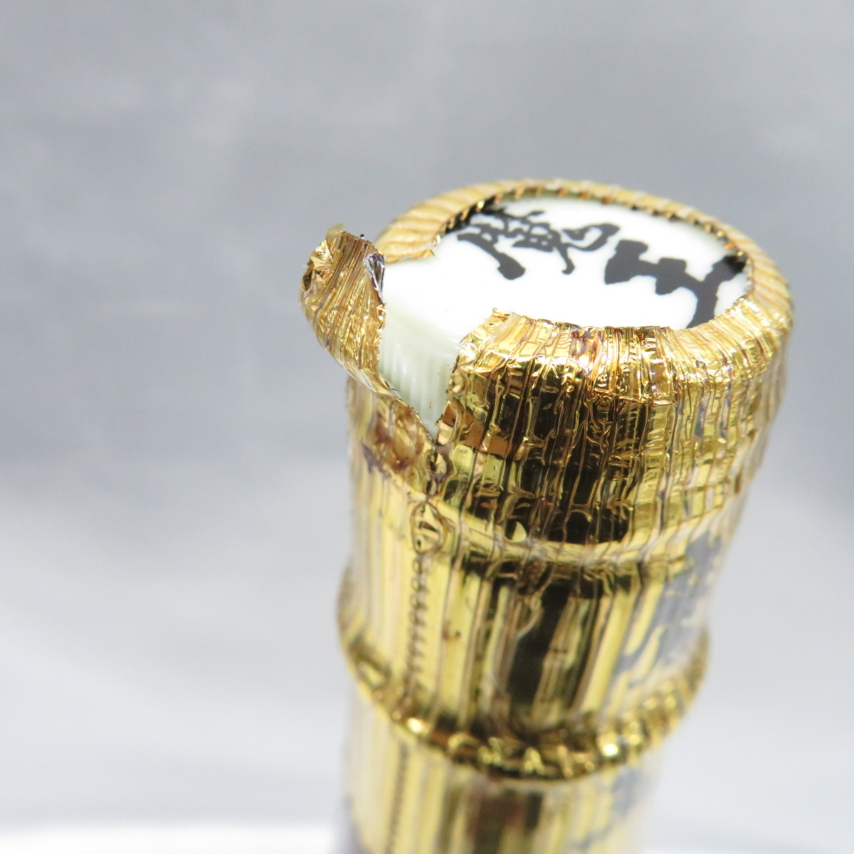未開栓】魔王 名門の粋 本格焼酎 1800ml 25% 10979326