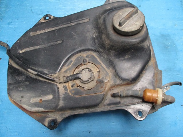 【正規品，得価】 スーパーディオ AF28 タンク 負圧ポンプ 239-92 100(ホンダ用)｜売買されたオークション情報、yahooの商品情報をアーカイブ公開 - オークファン ホンダ用