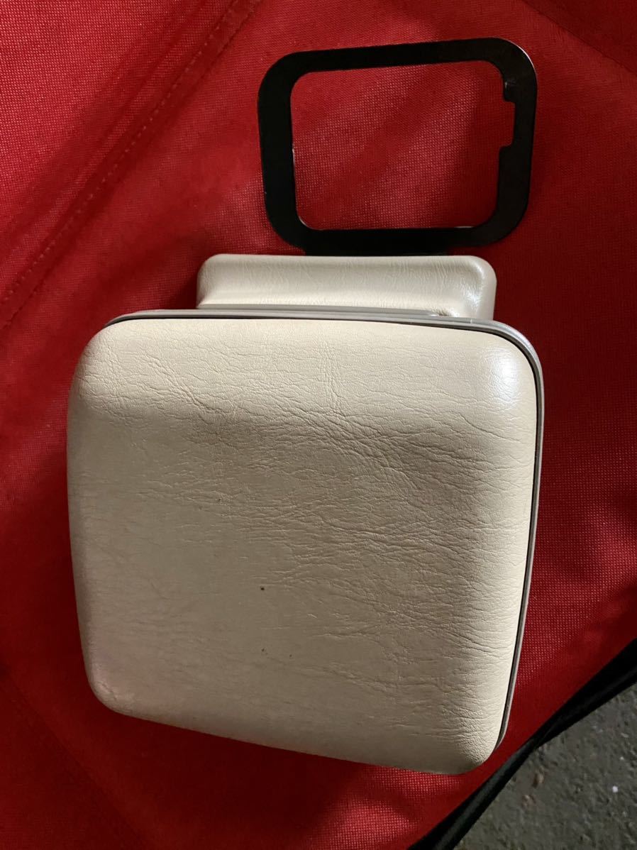 トヨタ純正 セルシオ UCF30 UCF31 クリーンボックス ダストボックス