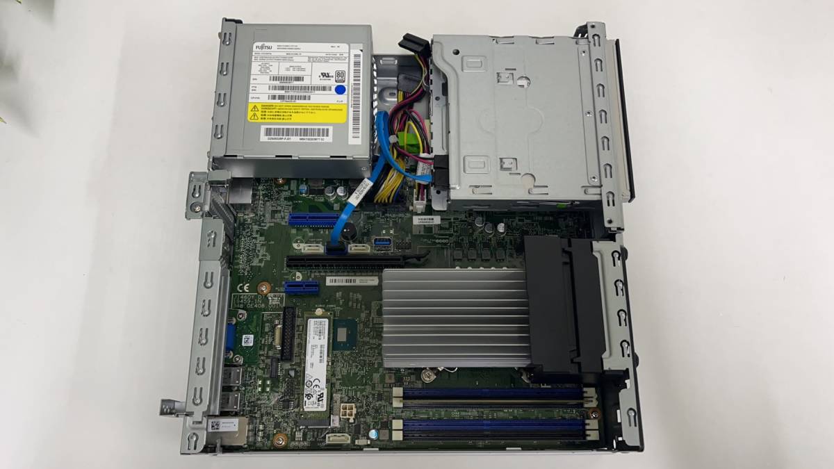 富士通 ESPRIMO D7010/FX FMVD5001XP Core i3-10100 8GB Officeキー 