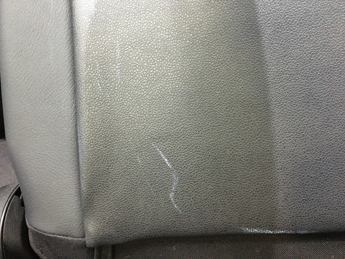 63 メルセデス ベンツ W212 E350 フロント 左 シート レールキャッチ付 レザー 収納 黒革 傷汚れ有 212256 AVG AMG S PKG H22年12月 197 黒 W212 メルセデスベンツ メルセデス・ベンツ 2014-2016 525psの新型Eクラス「E63AMG」登場！ Eクラス|高品質なメルセデスベンツ、BMW