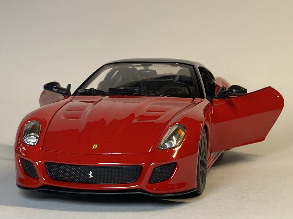 フェラーリ Ferrari 599 GTO 1/24 - ブラーゴ Burago(ブラーゴ)｜売買 