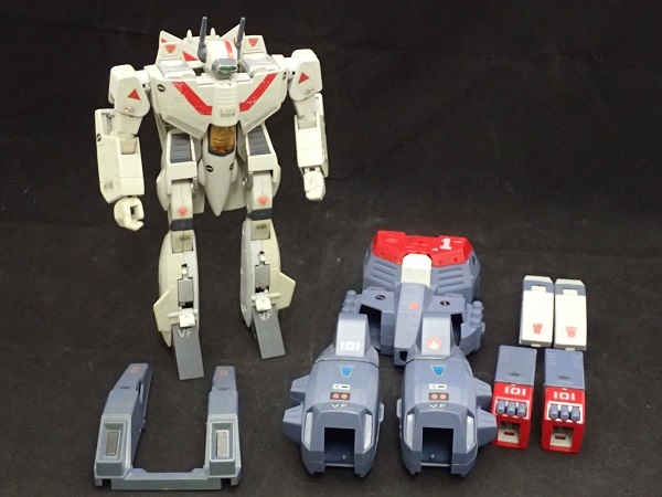 M8☆送料無料!! 当時物 ジャンク タカトクトイス アーマードバルキリー 