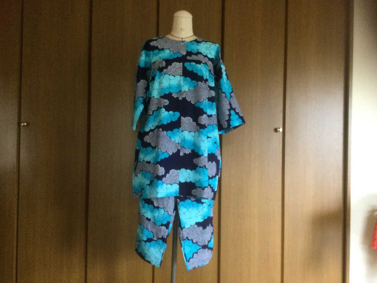 美品 有松絞り 総絞り 本染浴衣 着物 夏物 160.5裄64.5 濃紺 ドット 超