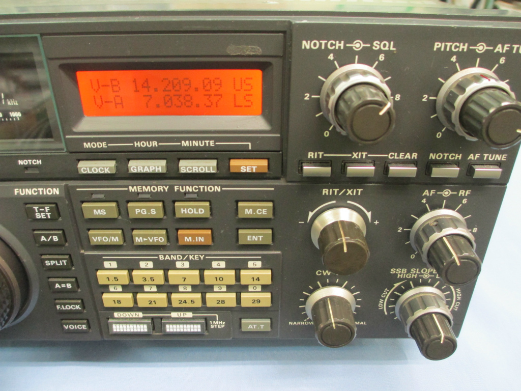 KENWOOD 固定用トランシーバ TS940S