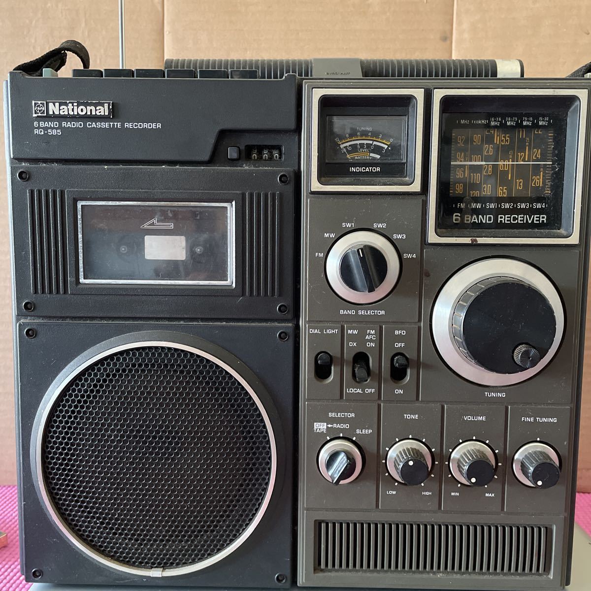 National ナショナル　RQ-585 ラジカセ National 6 BAND RADIO CASSETTE RECORDER RQ-585 ナショナル ラジカセ