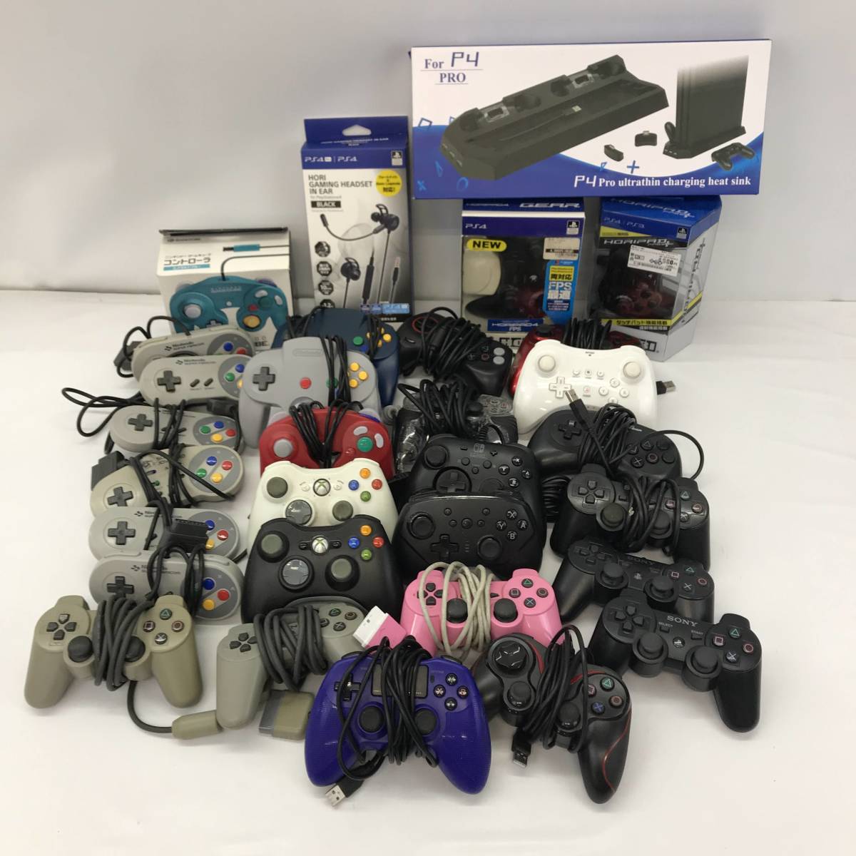 驚きの破格値，セール No.9343 1円 ゲーム周辺機器 ゲーム周辺機器まとめ コントローラー/ヘッドセット/PS4縦置きスタンド 動作未確認 ジャンク品(テレビゲーム)｜売買されたオークション情報、yahooの商品情報をア その他