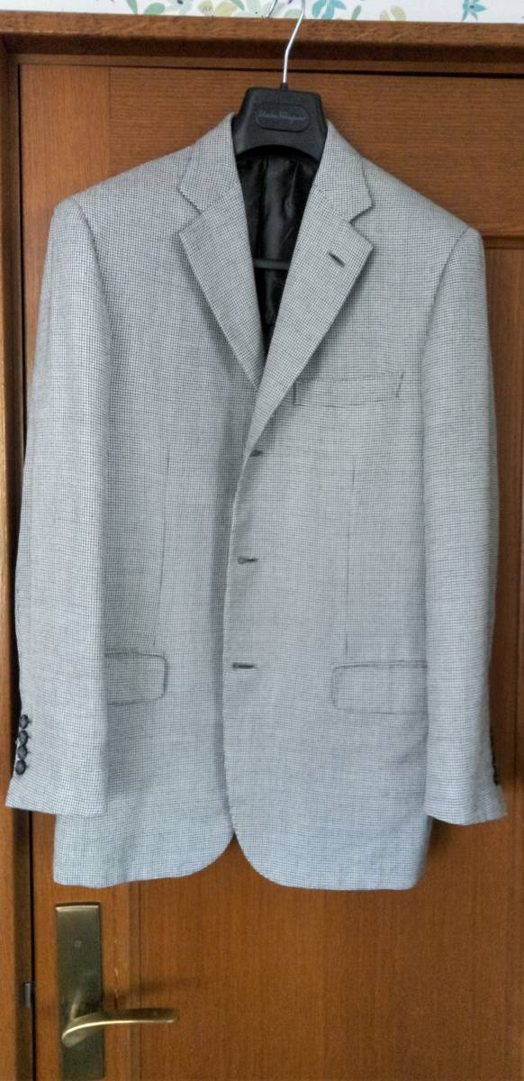  最高級 BRIONI ブリオーニ 春夏テーラードジャケット 46 Mサイズ位 マイクロチェック織柄 シルク混 グレー(男性用)｜売買されたオークション情報、yahooの商品情報をアーカイブ公開 - オークフ 男性用