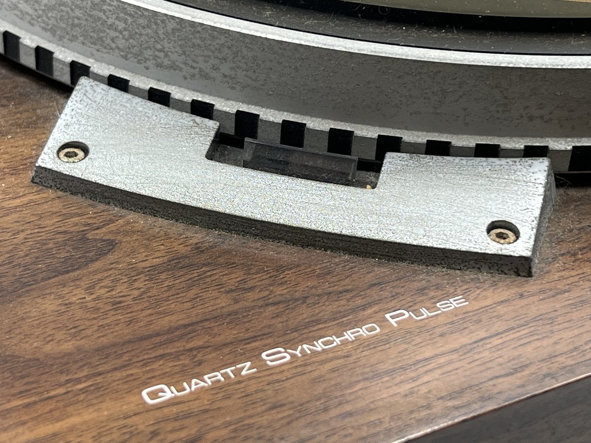 大人気,お得 Pioneer Quartz PLL XL-1550 レコードプレイヤー パイオニア クォーツPLL方式 レトロ コレクション ターンテーブル 本体 オーディオ機器