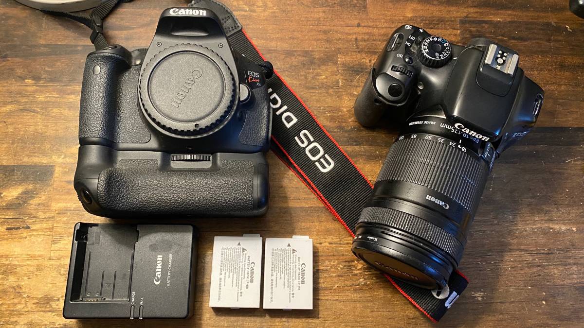Kiss EOS Canon X4 X5 キヤノン Camera IS EF-S - G4-27 中古 レンズ2点