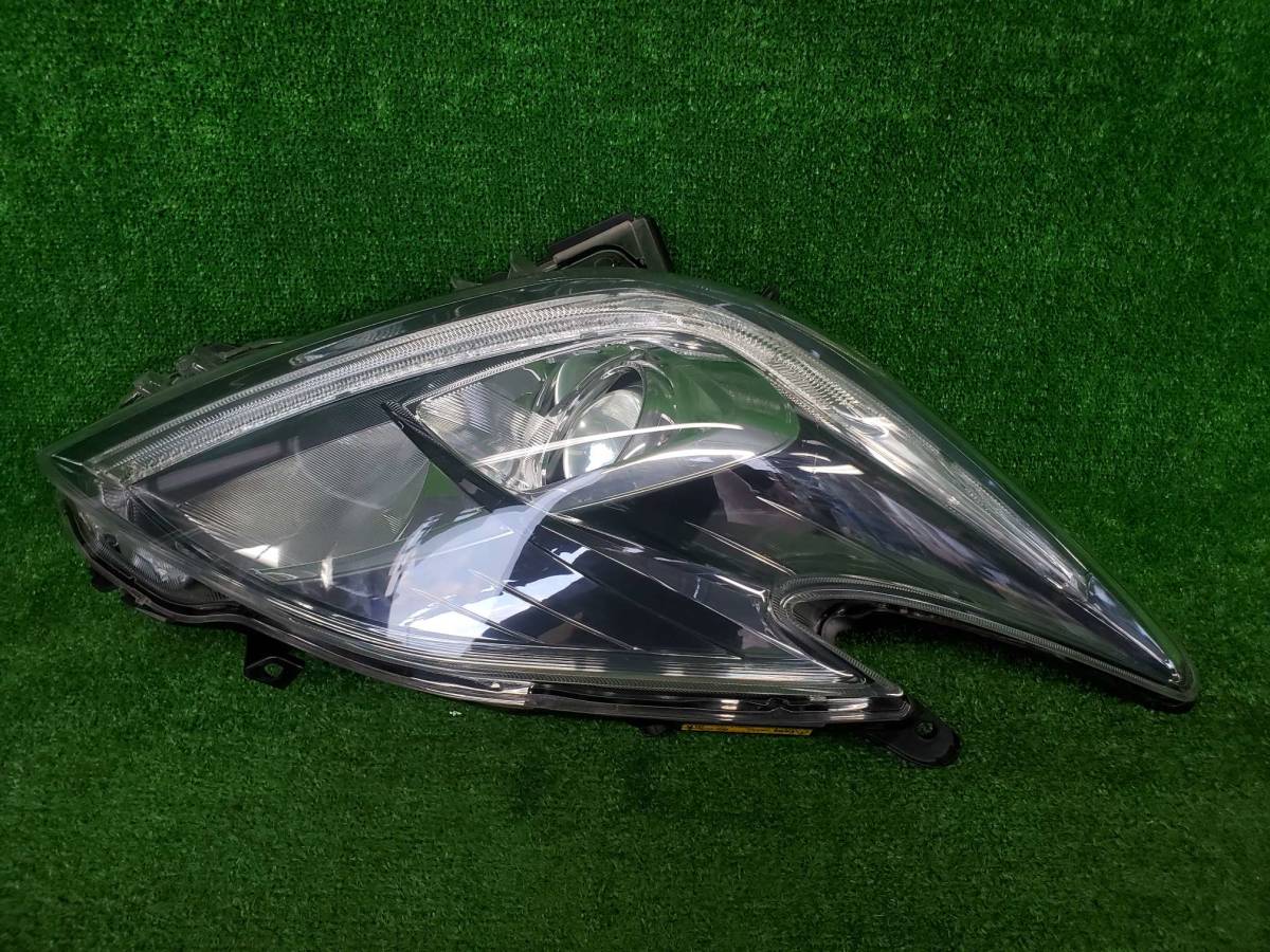 美品破損なし ZVW30プリウス後期　右HIDヘッドライトR LEDポジション　KOITO47-52 プリウス HID ZVW30 ヘッドライト右 HIDヘッドライト 公式通販
