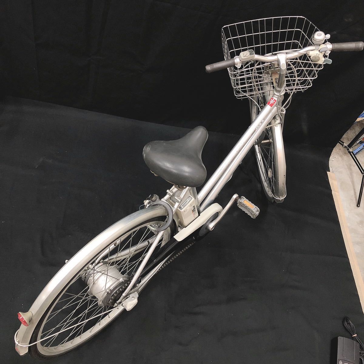 動作品 YAMAHA ヤマハ 電動アシスト自転車 PAS Super Light カゴ付 26 
