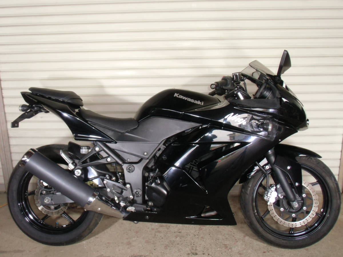 2011 Ninja ZX-25R | GESOMONT.COM