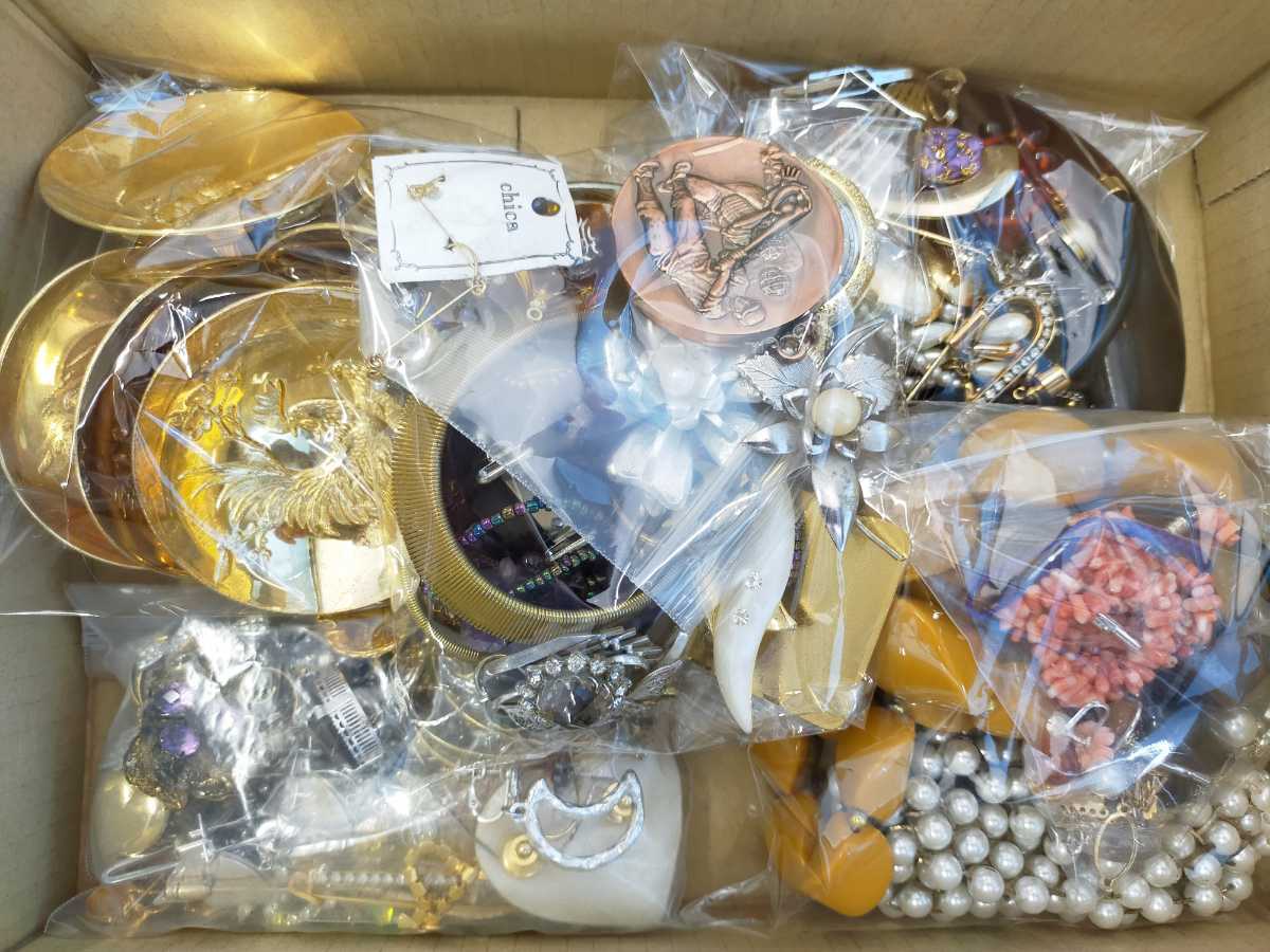 A*e様 【遺品整理】レディースアクセサリー14Ｋ刻印有り 031 遺品整理 女性アクセサリー 無選別 大量 まとめ 【公式通販】