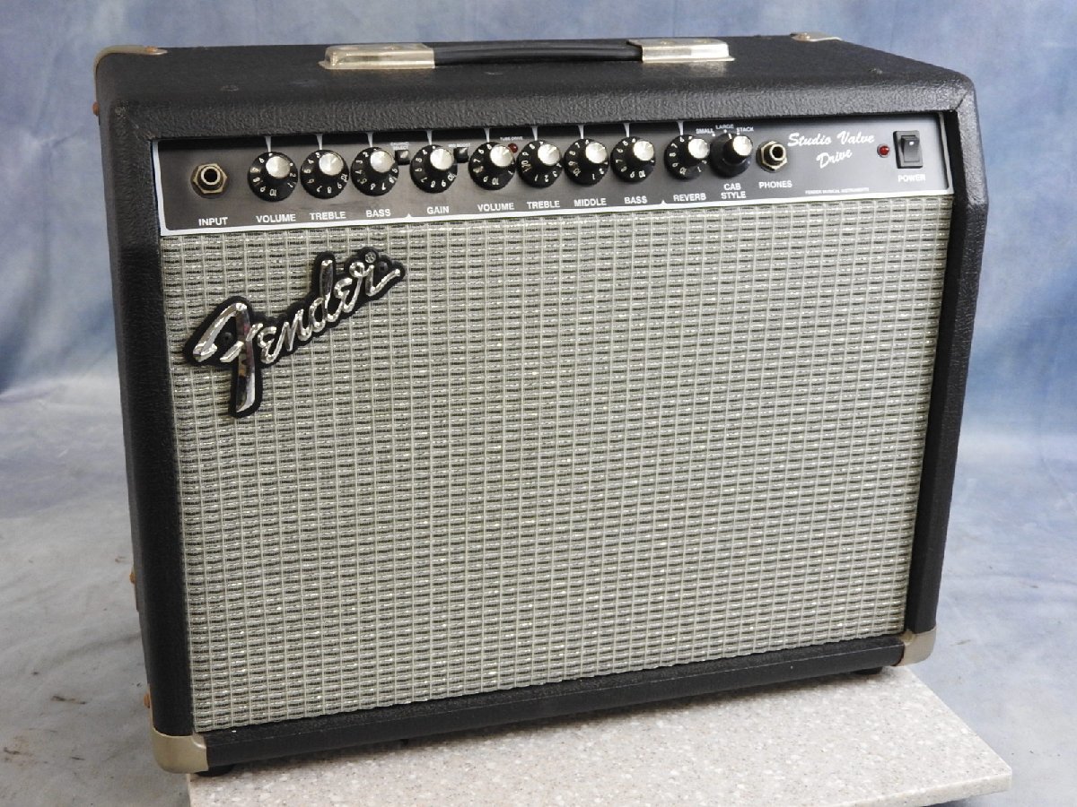 Valve フェンダー Studio Fender ギターアンプ SVD-20CE Drive STUDIO JAPAN SV-20CE FENDER VALVE 札幌市 SVH スタジオ ギターアンプ。サイズや重さは説明欄参照。