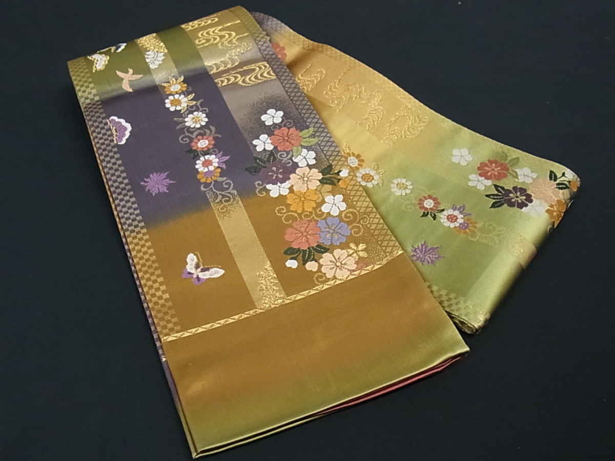  着物屋こころ 西陣 丸勇謹製 両面半幅帯 唐織 花蝶文 金糸 正絹 逸品 sx(仕立て上がり)｜売買されたオークション情報、yahooの商品情報をアーカイブ公開 - オークファン 仕立て上がり