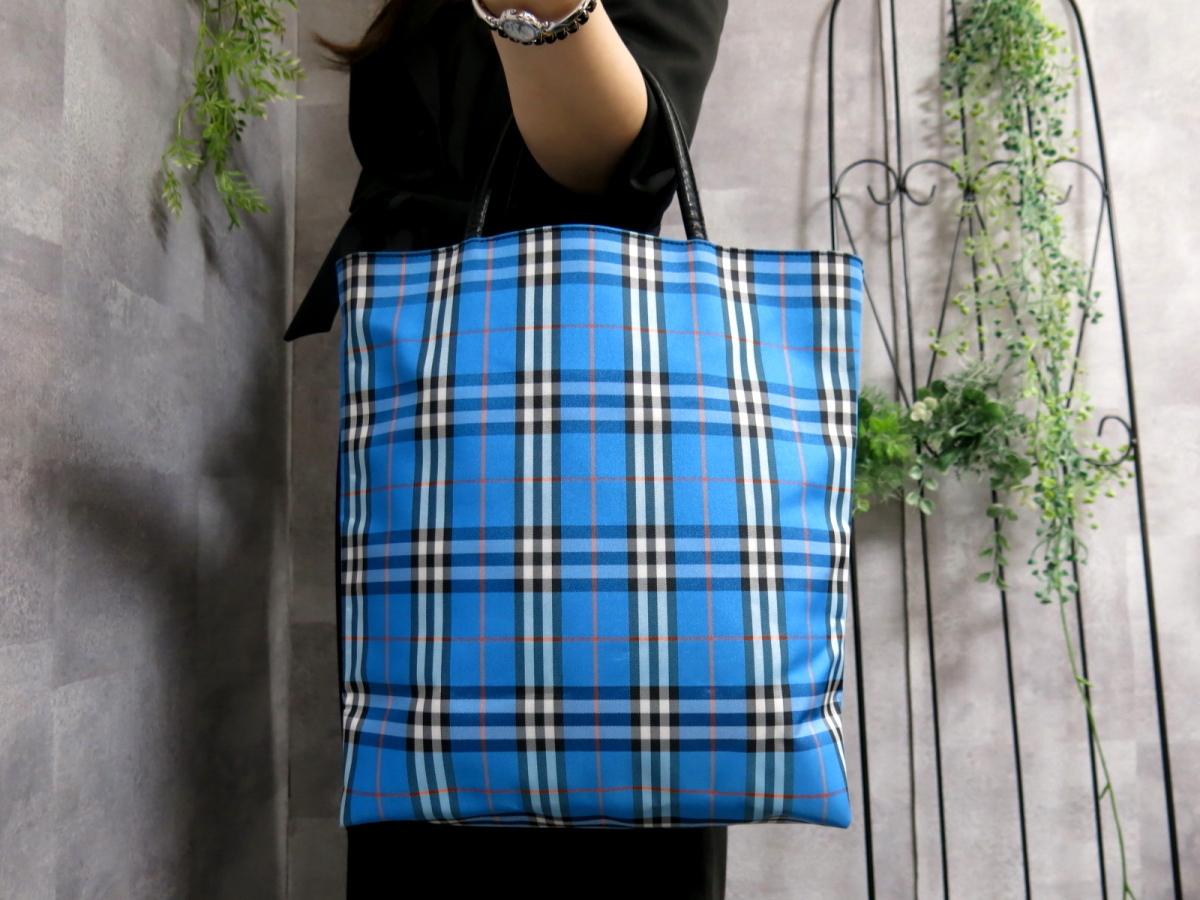 ●超美品●新品同様●BURBERRY バーバリー●ノバチェック●ナイロン レザー 本革●トート バッグ●青 黒 オレンジ 白●B5●Js26357