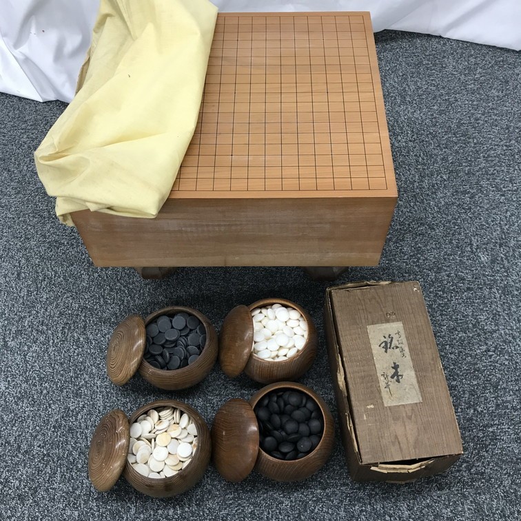 木製囲碁セット 竹模様 碁石2個付き | 囲碁盤セット 色目の