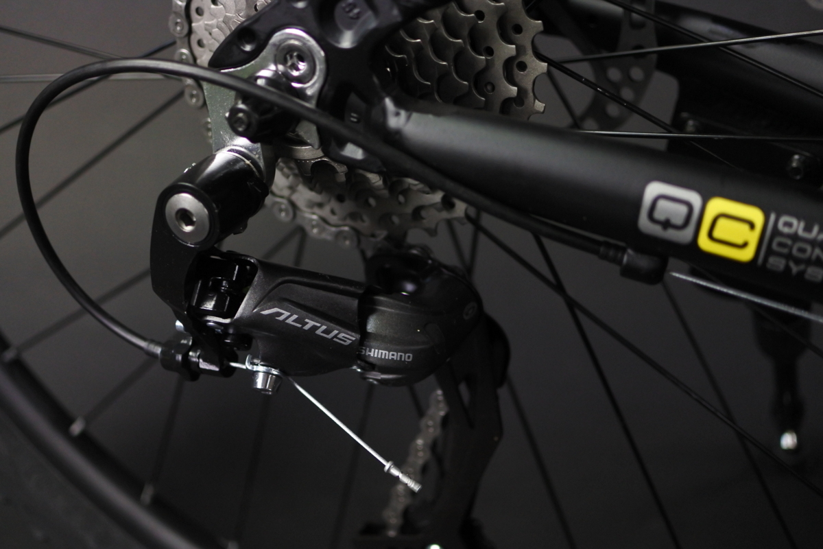 〇TOTEMフロントフォークにロック及び減衰調整機能搭載ディスク  