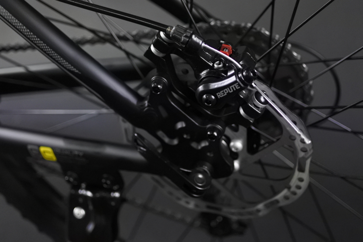 TOTEM新車ロック及び減衰調整機能フォーク☆27.5インチアルミフレーム27速 〇TOTEMフロントフォークにロック及び減衰調整機能搭載ディスク