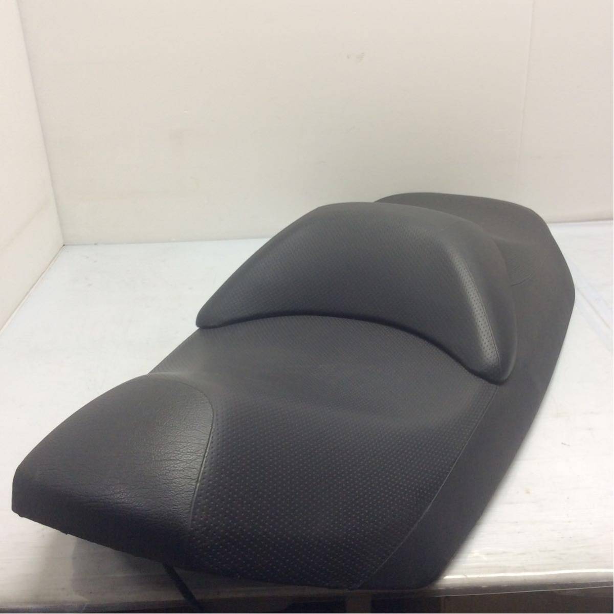 m0-3 スズキ スカイウェイブ250 タイプS CJ46A シート 中古 純正(純正
