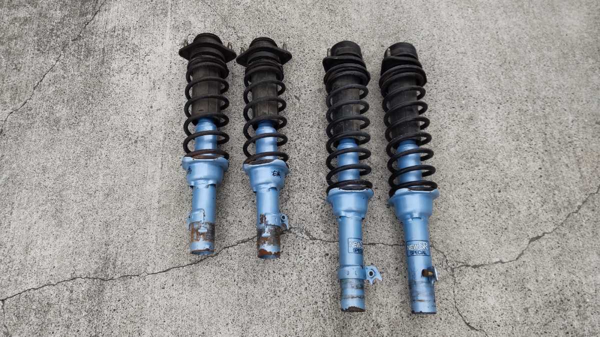 PP1ホンダビート用サスペンション1台分 KYB NewSRスペシャル + 純正