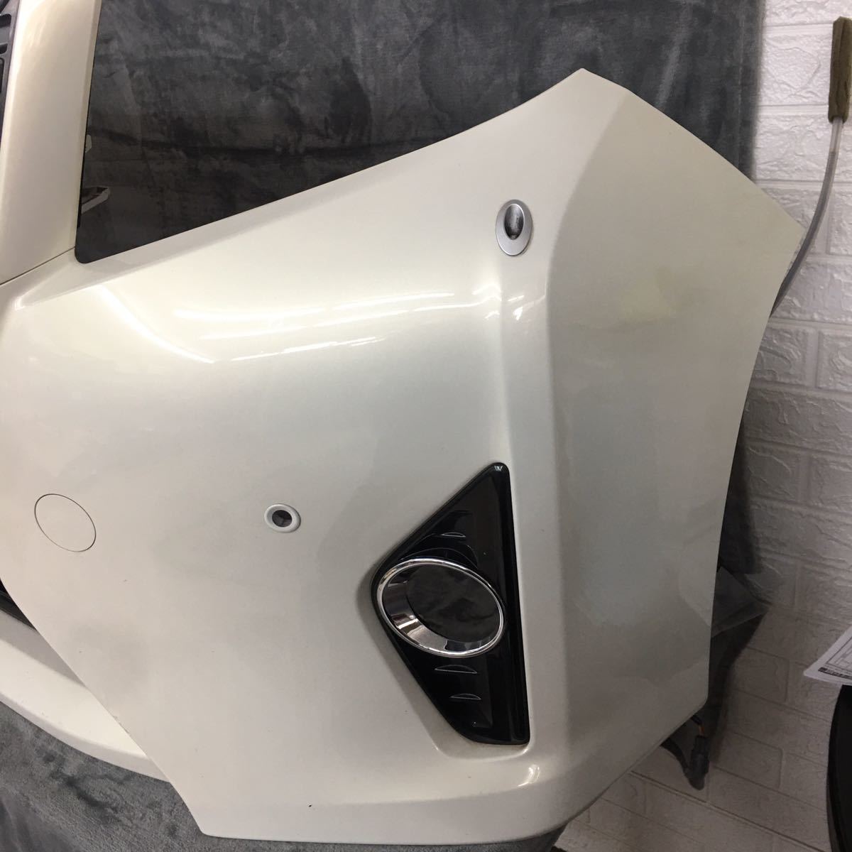 30系 アルファード 前期 エグゼクティブラウンジより取り外し 純正opコーナーポール付 フロントバンパー グリル 個人宛は営業所どめのみ フロント 売買されたオークション情報 Yahooの商品情報をアーカイブ公開 オークファン Aucfan Com