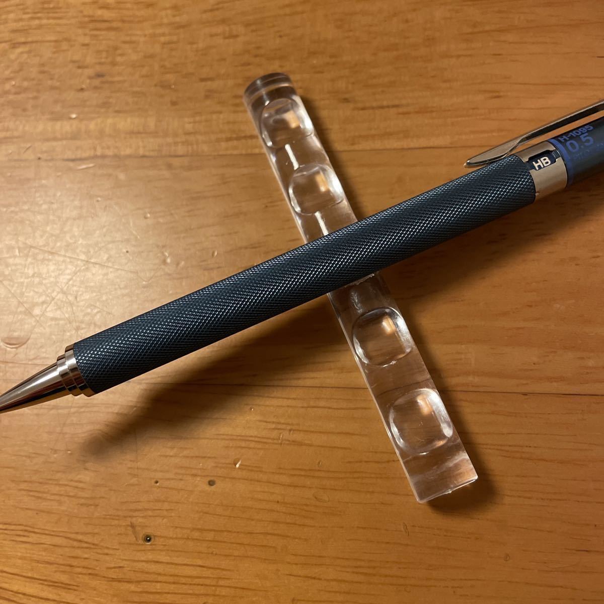 新品 廃盤 PILOT パイロット H-1095 シャーペン 0.5mm ローレット 製図 