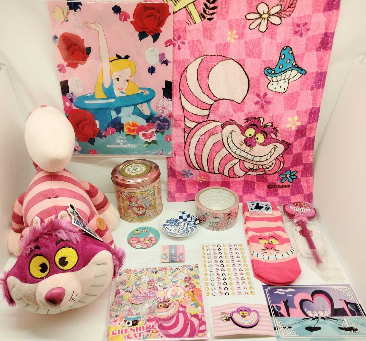 大量 ディズニー ふしぎの国のアリス チェシャ猫 ぬいぐるみ ポーチ ペン タオル 付箋 靴下 豆皿 シール ヘアクリップ ファイル 14点セット ディズニー 売買されたオークション情報 Yahooの商品情報をアーカイブ公開 オークファン Aucfan Com