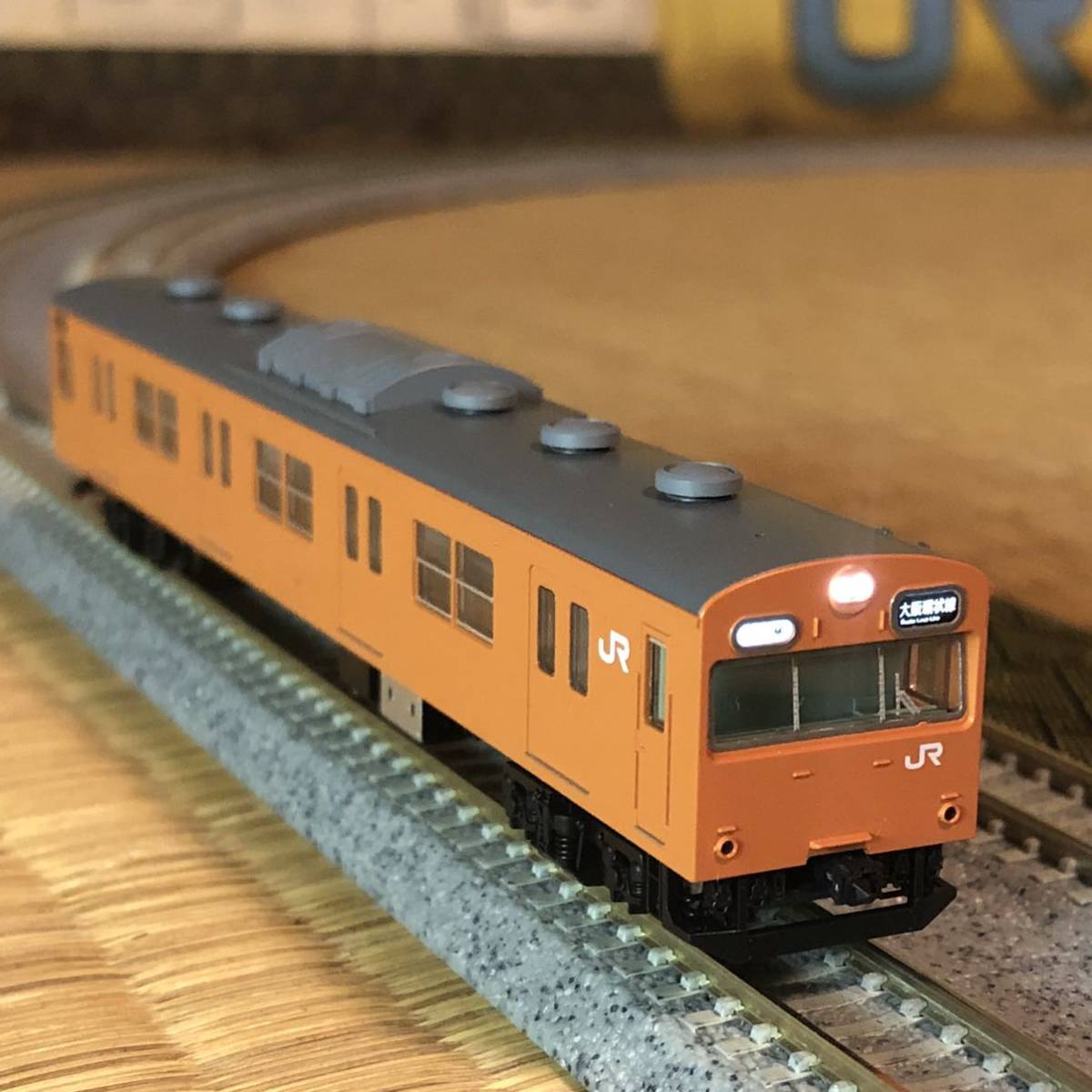 100%新品，お買い得 TOMIX 103系 クハ103 オレンジ JR西日本仕様 初期型冷改車 金枠押さえドア 97940 バラシ(通勤形電車)｜売買されたオークション情報、yahooの商品情報をアーカイブ公開 - オークファン 通勤形電車