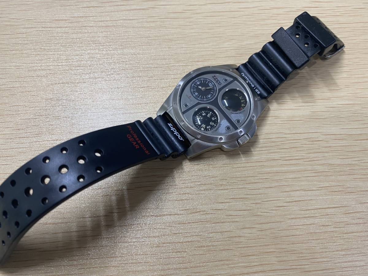 ZIPPO　ジッポ　メンズ腕時計　コンパス　温度計付き　不動品