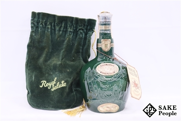  注目 シーバス ブラザーズ ロイヤル サルート 21年 緑 陶器 700ml 巾着付き スコッチ(スコッチ)｜売買されたオークション情報、yahooの商品情報をアーカイブ公開 - オークファン スコッチ