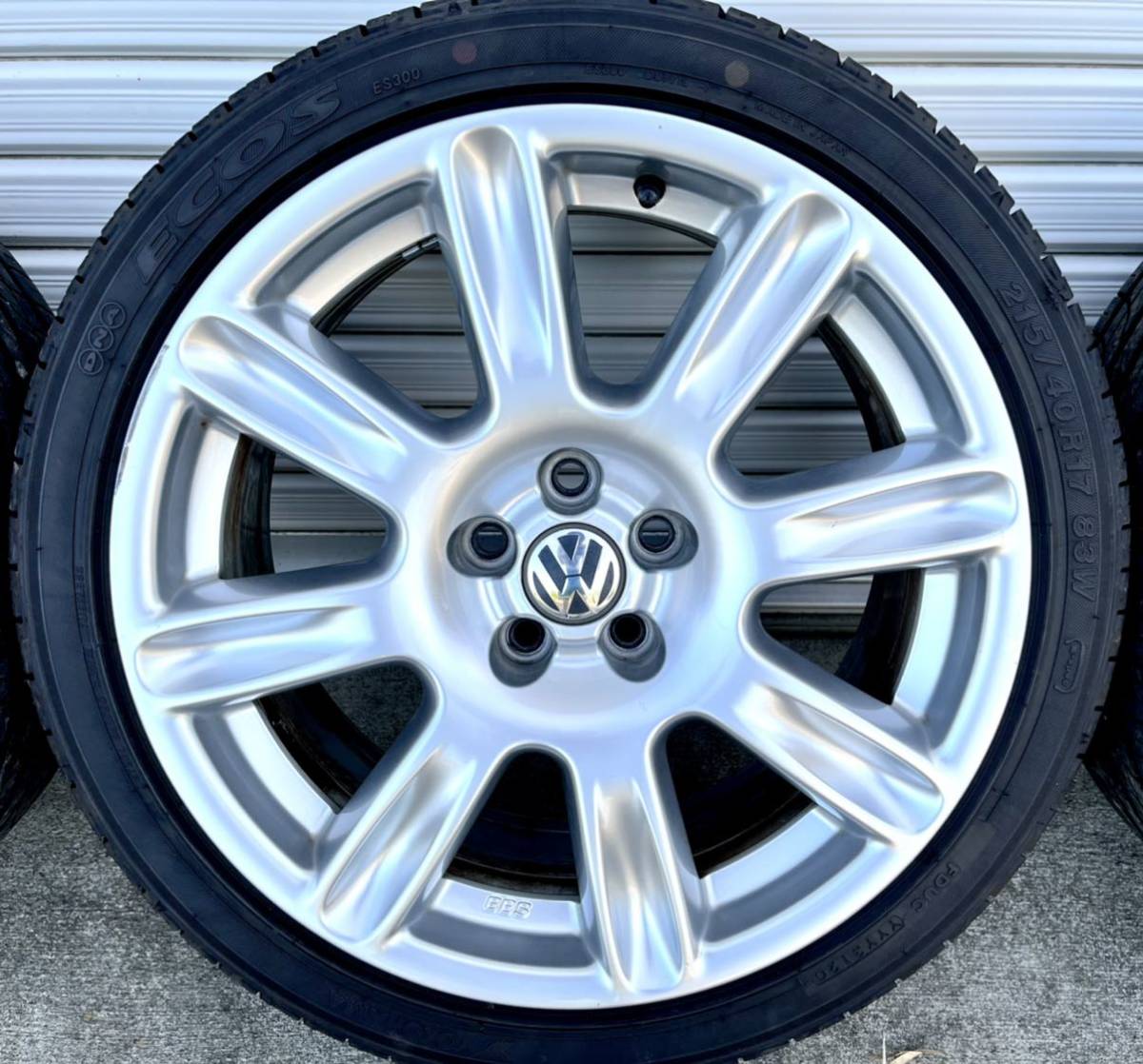 バリ溝国産タイヤ付き！】VW純正17インチBBSホイール 215/40R17
