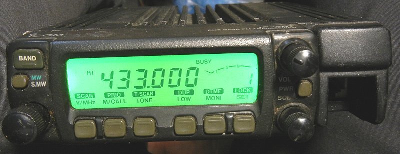 ICOM IC-207 Mobile 20W Dual Band Transceiver Amateur 144⁄440MHz