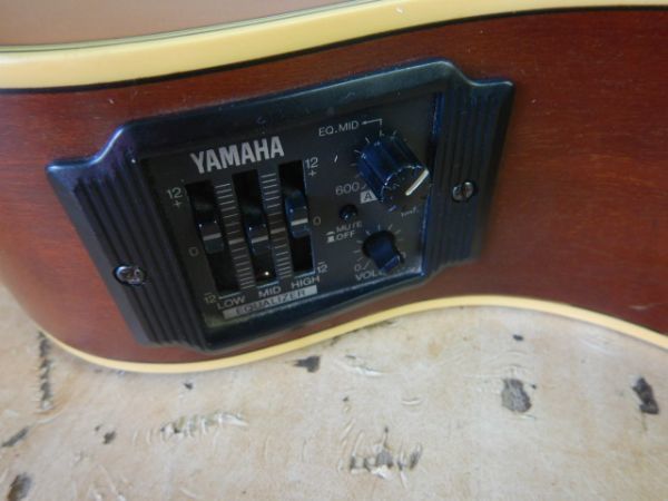 4001 YAMAHA/ヤマハ APX-6NA エレガット エレクトリッククラシック 