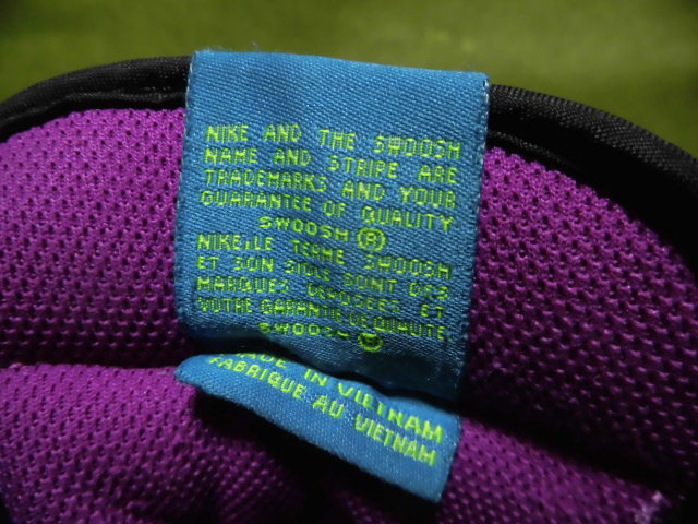 Nike ハイカット バッシュ ドッド柄 水玉 スウォッシュ サイズ不明 ジョーダン ザイオン ナイキ シューズ 靴 カラフル エス ディー ジーズ 27 5cm 売買されたオークション情報 Yahooの商品情報をアーカイブ公開 オークファン Aucfan Com