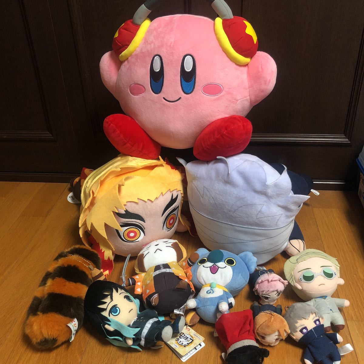 ぬいぐるみ キーホルダー まとめ売り 鬼滅の刃 呪術廻戦 妖怪ウォッチ 星のカービィ 一番くじ など アニメ グッズ Tn3030 キャラクター 売買されたオークション情報 Yahooの商品情報をアーカイブ公開 オークファン Aucfan Com