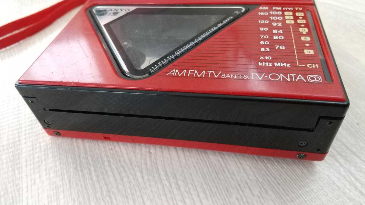 SANYO カセットウォークマン JJ-F30 赤 動作未確認 ジャンク レッド