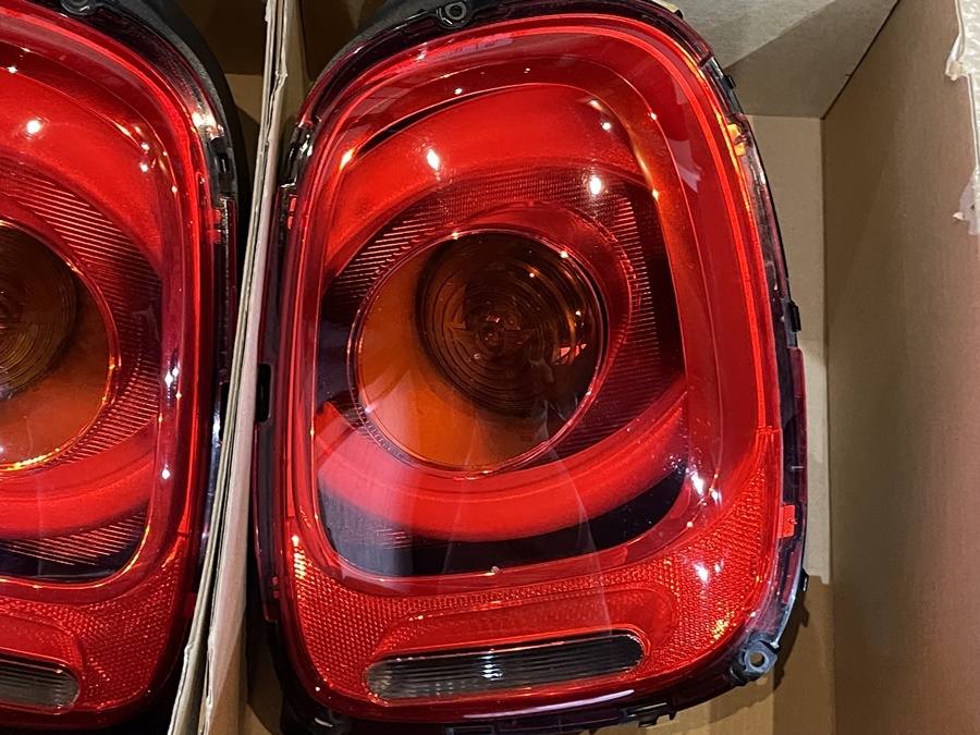 美品 使用感少 F56 BMW MINI JCW 前期 純正 テールランプ 左右 美品 使用感少 F56 BMW MINI JCW 前期 純正 テールランプ 左右