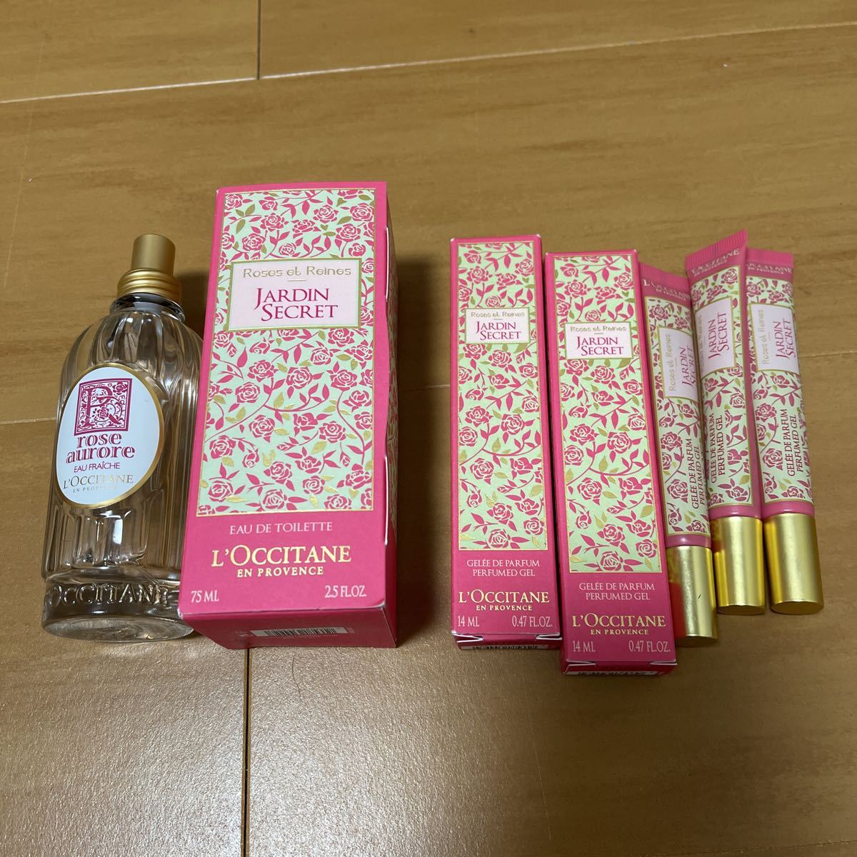 クレ・ド・ポー ボーテ シナクティフ ローズシナクティフの通販 試して