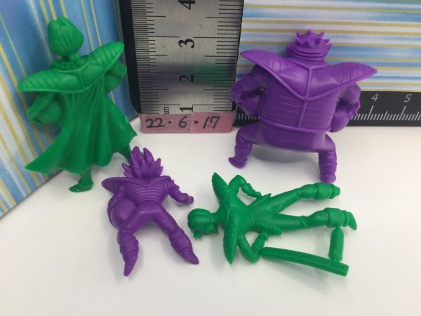 ドラゴンボール 消しゴム ベジータ キュイ ドドリア ザーボン 4セット  