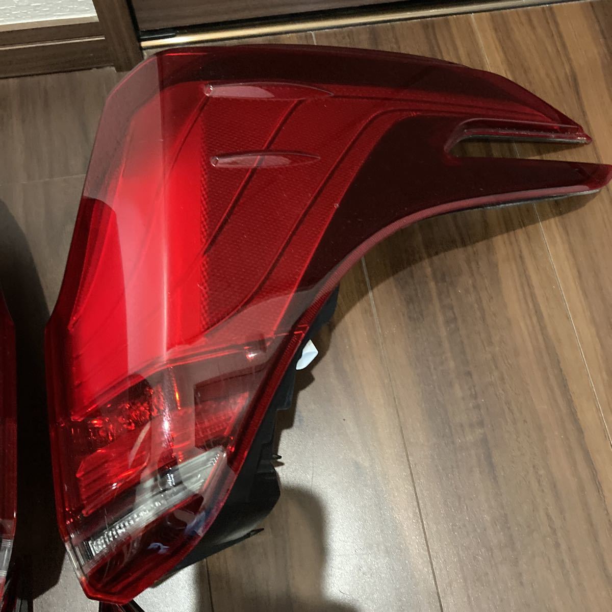 アルファード 30系 後期 LED テールランプ シーケンシャル ターン