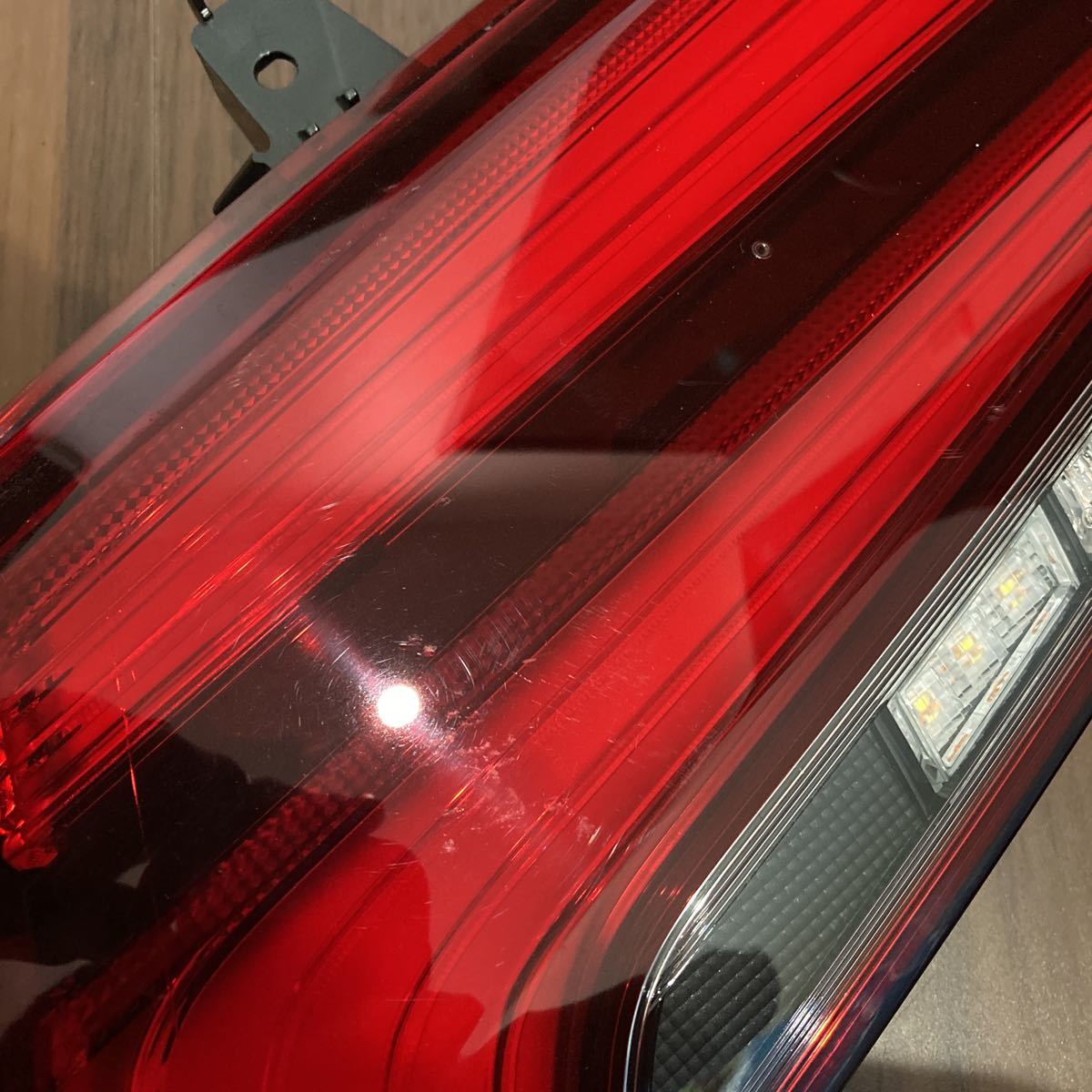アルファード 30系 後期 LED テールランプ シーケンシャル ターン